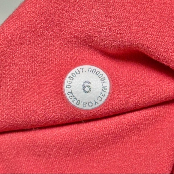 Lululemon Align Reversible Bra *Light Support, A/B Cup in Pale Raspberry - Picture 7 of 7